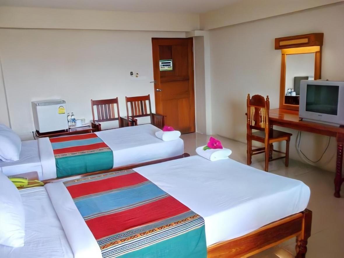 ทรัพย์มุกดา แกรนด์ โฮเทล Submukda Grand Hotel Mukdahan Dış mekan fotoğraf